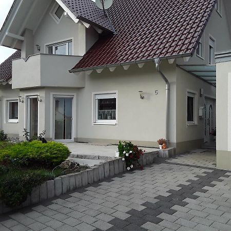 Ferienwohnung Mayer Kirchheim am Ries Экстерьер фото